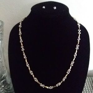 Pearl necklace